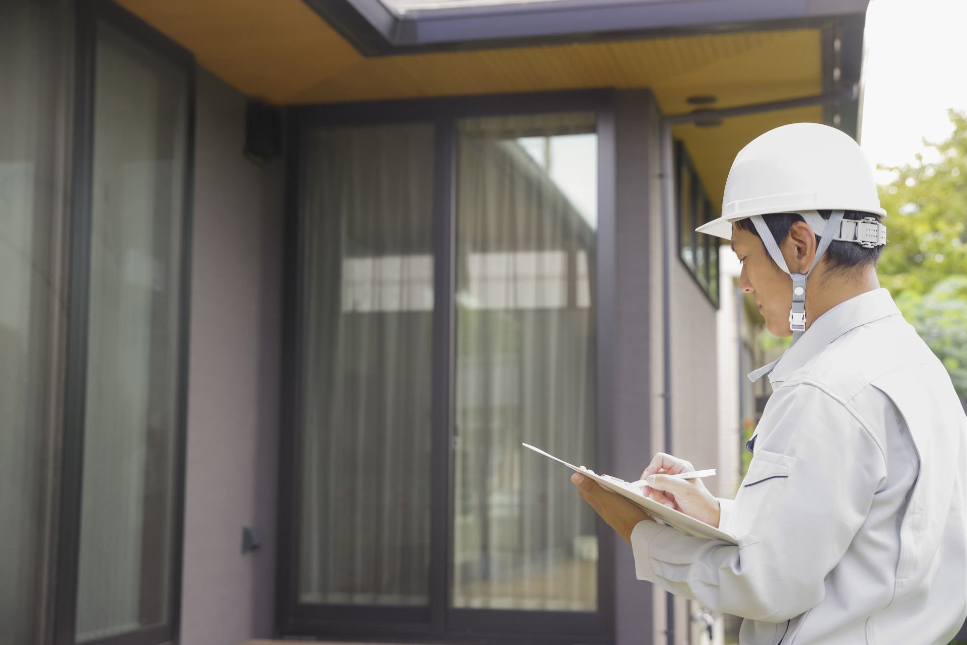 施工前に行う現地調査と遮熱性能の確認